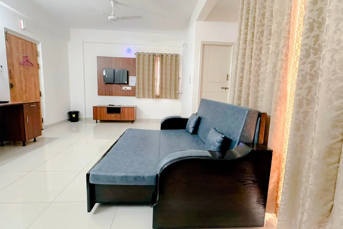 Bhagat Inn Airport Hotel